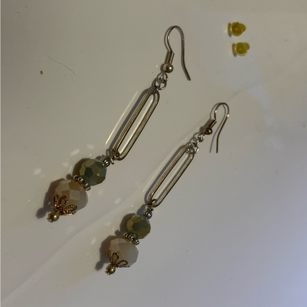 Beaded geometric dangle fish hook earrings artisan handmade champagne neutral - Picture 7 of 9